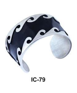 Black Enamel Wave Pattern Ear Cuff IC-79